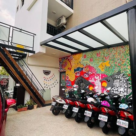 Lucky Bear Guesthouse Magong Extérieur photo