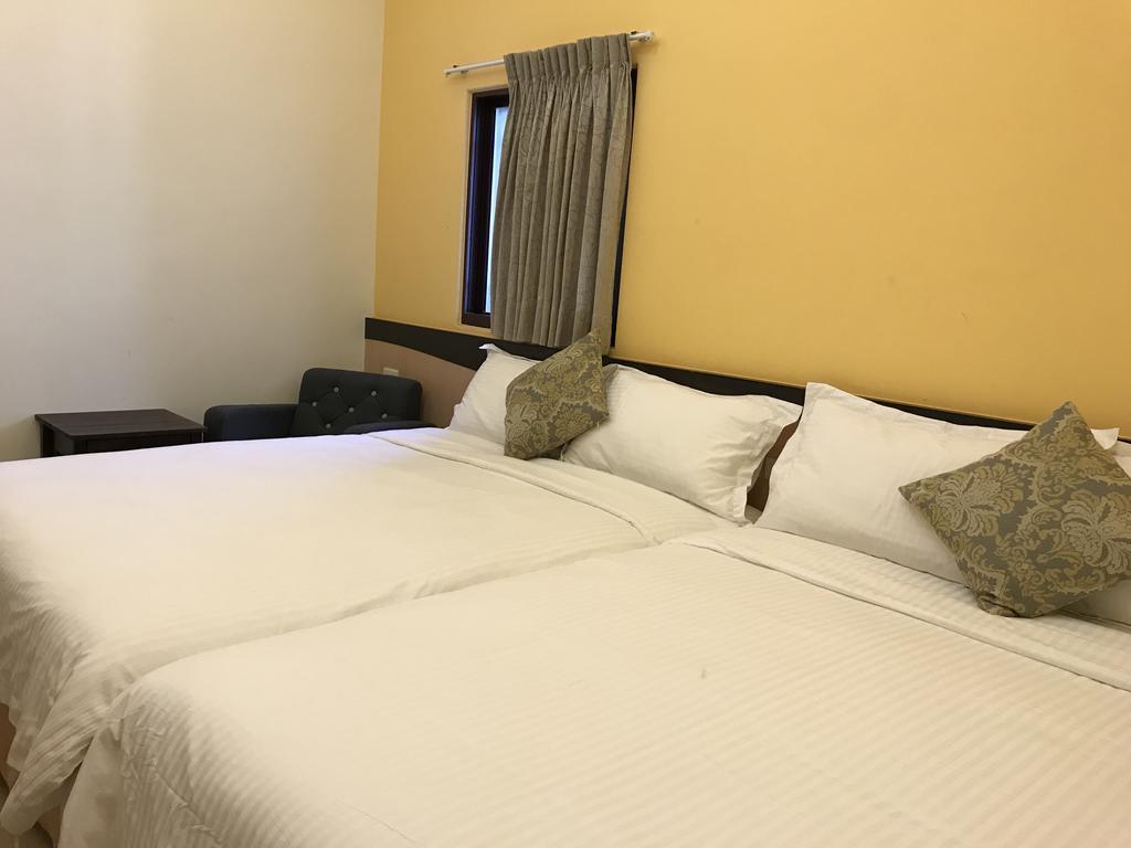 Lucky Bear Guesthouse Magong Extérieur photo