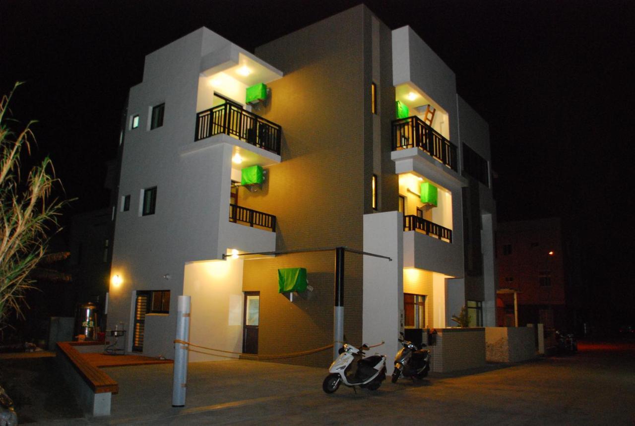 Lucky Bear Guesthouse Magong Extérieur photo